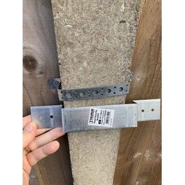 Fence Panel Security Brackets - Galvanised - 233 x 40mm - Fits 4" (100mm) Posts (10)