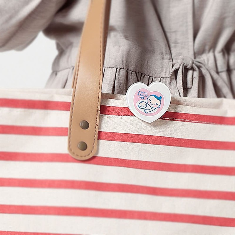 Good-L Maternity Mark Acrylic Badge Heart