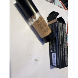 Smashbox High Definition Foundation Light L4 1Oz Old Warehouse Find Shake Bottle