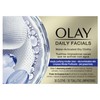 Olay Daily Facials Water Activated Dry Wipes, Oily Combination Skin,