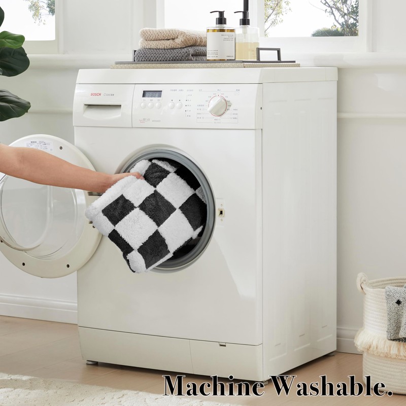 Ohocut Checkered Dog Blanket, Black Jacquard Sherpa Blankets for Small