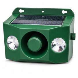 Solar Animal Repellent Alarm for Farm and Garden – Loud Warning Sound and Weather-Resistant Outdoor Design