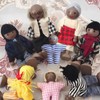 DAVBNM Sets of 7 Wooden Dolls House Family Dolls Toys,