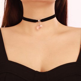 Wiwpar Punk Black Women Choker Necklace Gothic Collar Velvet Choker Simple Heart Love Pendant Necklace for Teen Girls Women Party Prom (Pink)