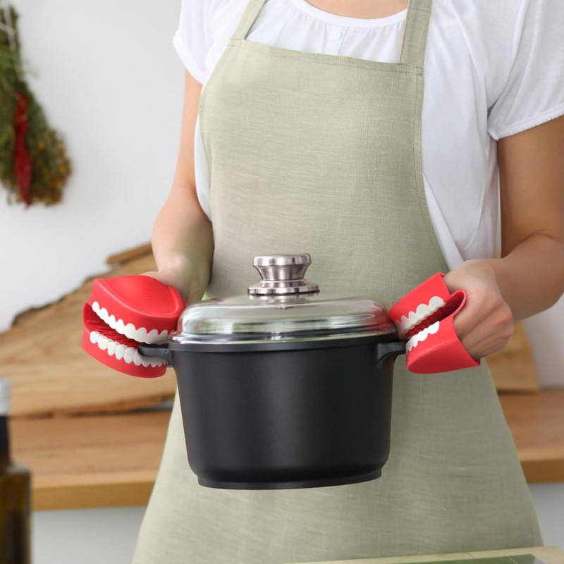 Genuine Fred Chomp Pot Holders, Oven Mitts, Set of 2,