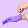 Meditrade Nitrile? ViolaExamination glove in pure Nitrile violet powderfree Medium