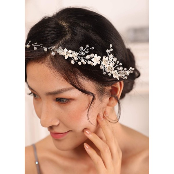 Kercisbeauty Pearl and Crystal Hair Comb Wedding Bridal Set White Flower