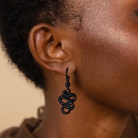 Stainless Steel Snake Earrings Black Gothic Punk Dangle Snake Earrings for Women Men Biker Party Jewelry Gift