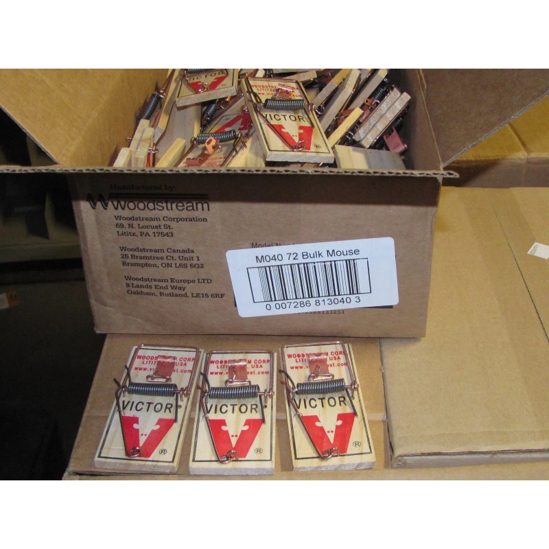 Victor M040 Lot of (72) Snap Spring Wooden Mouse Trap