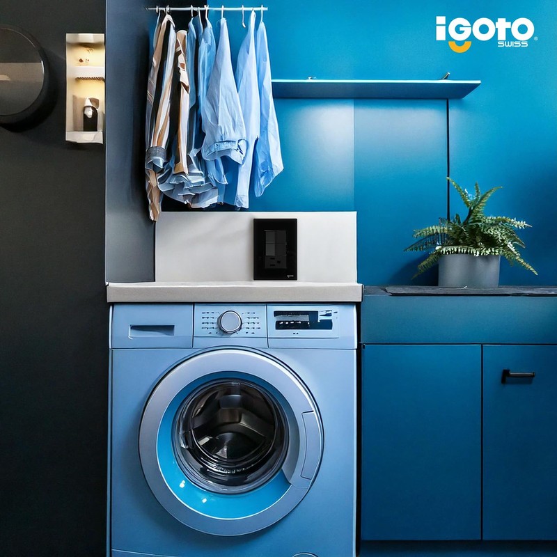 Placa Armada Cristal con 2 Apagadores Sencillos Y 1 contacto