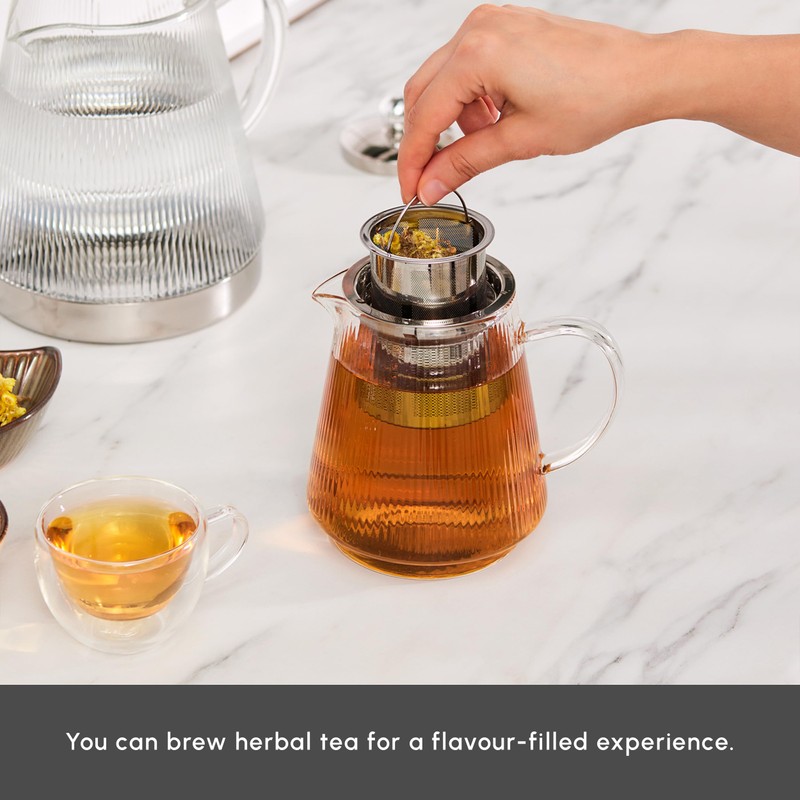 Karaca Keops Turkish Teapot with Infuser and Lid (450 ml