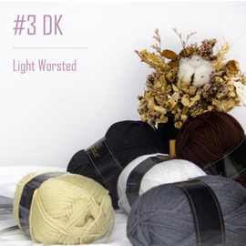 Crochet Yarn Hot Pink Amigurumi Yarn 560 Yards, 2 Pack Acrylic Yarn of 150g/5.3oz, 3 Light Worsted Yarn for Crocheting & Knitting