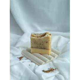 4-Pack St John's Wort Soap | Handmade, All-Natural, Cold-Processed | Infused with St John's Wort Oil | Gentle Cleanse for Face & Body, Suitable for All Skin Types, For Men & Women (4 x100grams / 4 x 3.5oz)