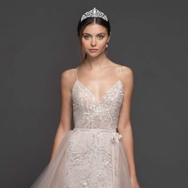 Vinsco Crystal Tiara Crown Headband Headpiece Rhinestone Hair Jewelry Decor for Women Ladies Little Girls Bridal Bride Princess Birthday Wedding Pageant Prom Party with Pin Holes Sliver(Style 2)