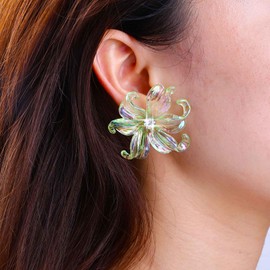 Inateannal Acrylic Flower Earrings Large Resin Flower Earrings Green Acrylic Floral Earrings Statement Floral Petal Earrings Crystal Flower Stud Earrings Jewelry for Women