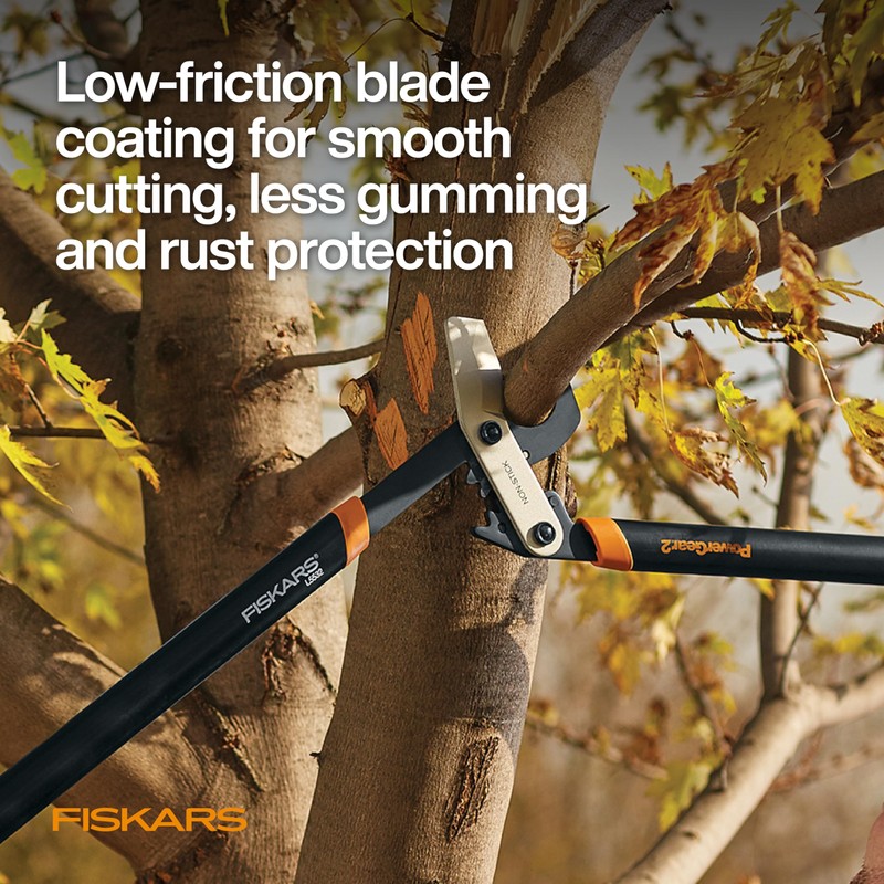 Fiskars 32-Inch Loppers for Tree Trimming, Heavy Duty, Low-Friction Sharp
