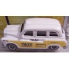 Matchbox 2008 #52 Austin FX4 Taxi White & Yellow [Toy]