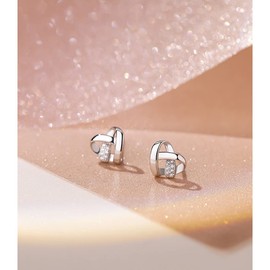 EVELYN Women's 925 Sterling Silver Peach Heart Love Heart Stud Earrings Created with Austrian Crystals Zircondia