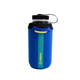 Nalgene Bottle Sleeve - Neoprene Water Bottle Sleeve - Prevents Condensation, Insulates Beverages Bottle Holder Sleeve - Designed for 32 oz Bottle - Blue