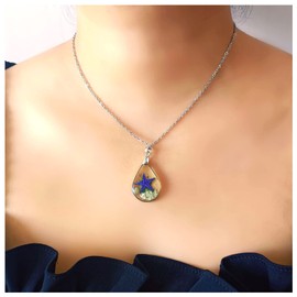Starfish Shell Pendant Necklace Water Drop Conch Seaweed Necklace Marine Animal Chain Jewelry for Women Girls Teens (Purple)