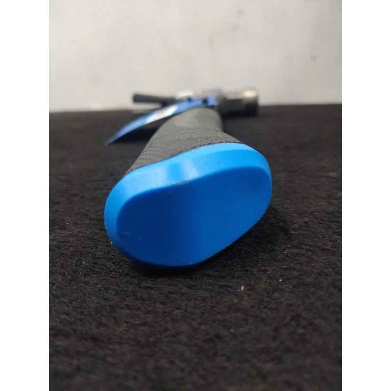 HART HHHSF2 20oz Fiberglass Handle Hammer Rip Claw Magnetic Nail