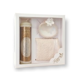 Kit Bautizo en Repujado Apl. Virgen Completa, Cirio, toalla y concha. (Beige/oro)