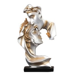 Couples Kiss Sculpture Exquisite Decorative Resin Kissing Lover Figurine Home Decor Gray