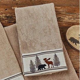 BLACK FOREST DECOR Woodland Moose & Bear Wash Cloth