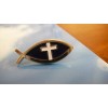 CHRISTIAN PIN FISH W/WHITE CROSS, SILVER TONE STAMPED BRONZE SOFT
