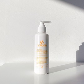 Bolayon Latinix Cream 150ml Coloring Skin Tone Improvement Whitening Whitening / 볼라욘 라티닉스 크림 150ml 착색 피부톤 개선 화이트닝 미백