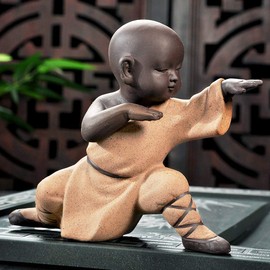 Kingzhuo Miniature Buddha Figurine Ceramic Little Cute Buddha Statue Monk Figurine Creative Baby Crafts Dolls Ornaments Gift Chinese Delicate Ceramic Arts and Crafts kung fu Little Monks (Type 4)