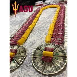 GRADUATION MONEY AND CANDY LEIS