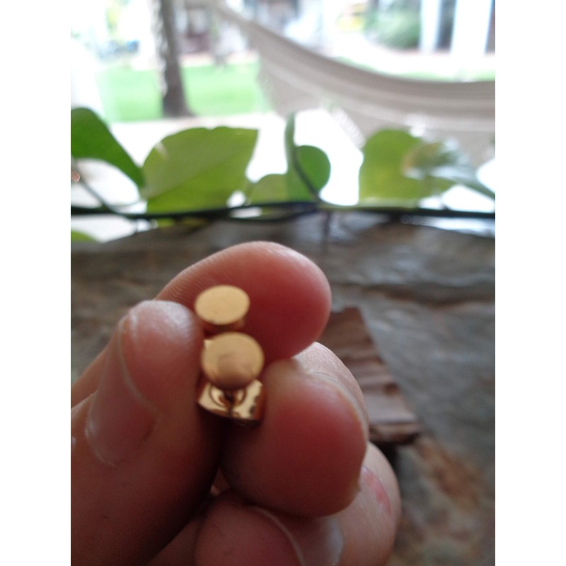 Gold dot stud stainless steel round, golden earrings, anti-allergic