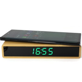 Atlanta Quarz-Wecker LED Anzeige mit Wireless Charging Induktiv Ladefunktion Bambus Gehäuse - 2603