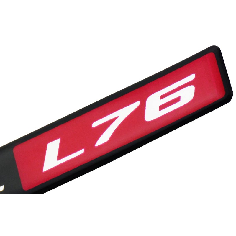 Pair Set G8 6.0L L76 V8 Engine Fender Emblems Badges