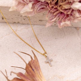 Carissima Gold Women's 9ct Yellow Gold Diamond Cross Pendant on Chain Necklace of 46cm/18"