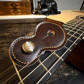 Walker And Williams New Premium Soft Dark Brown Grain Leather, Acoustic Guitar Standard Output Jack Strap Adapter, For Large Input Jacks On All Acoustic Electric Guitars.