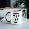 Thermoreagierende Tasse Magische Tasse – Trikot Nummer 7 Schwarz und