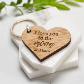 'I love you to the moon and back' Wooden Heart Keyring Romantic Valentines Gifts Key Ring