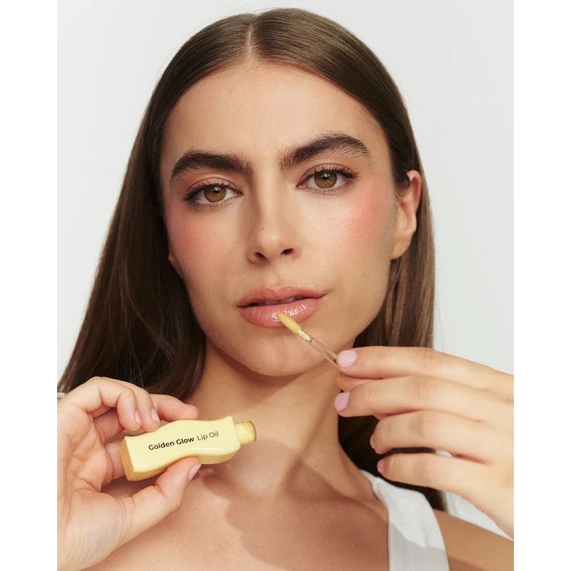 MCoBeauty Golden Glow Lip Oil 17ml, Coconut Shimmer