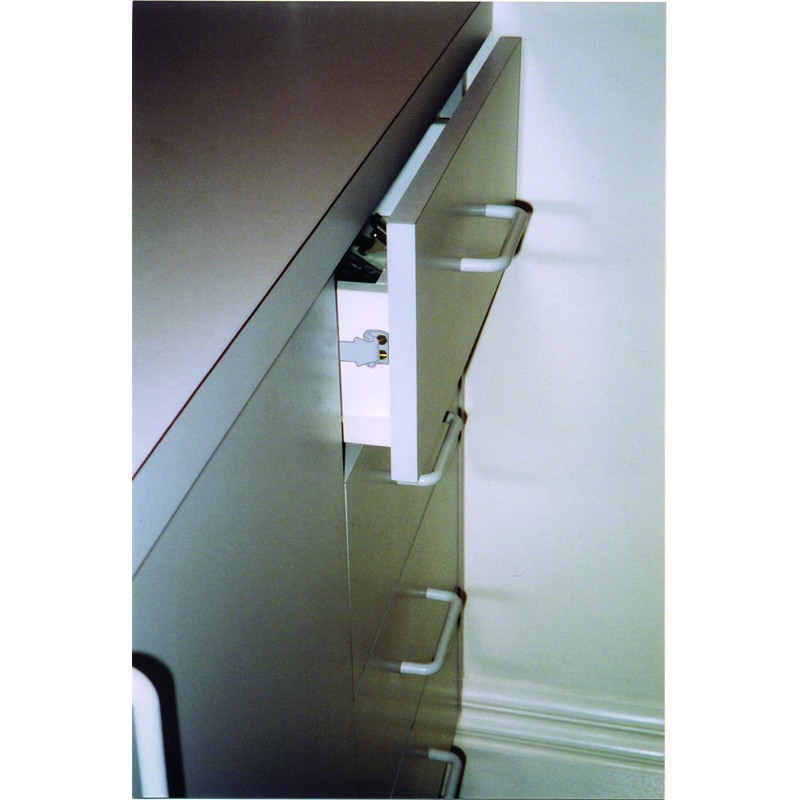 Dreambaby Drawer Catches, 3 Pack