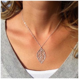 Cimenexe Bohemian Leaf Pendant Necklace Hollow Leaf Necklace Chain Silver Cutout Leaf Choker Necklace Adjustable Botanical Chain Necklace Jewelry for Women and Girls
