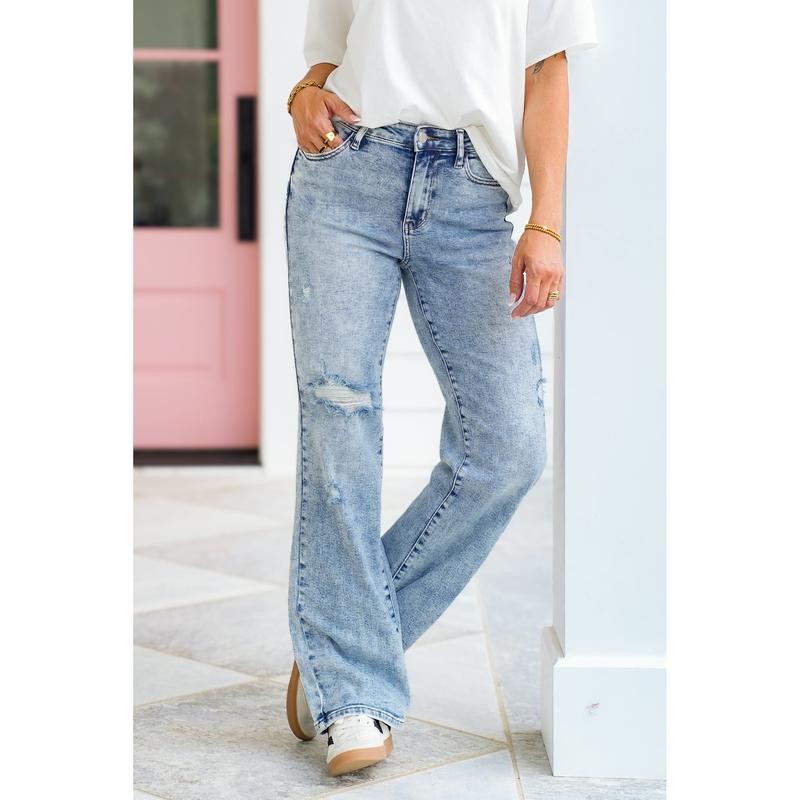 Judy Blue High Rise Light Mineral Wash Distressed 90's Straight