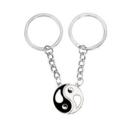 HADWAO 2 Pcs Tai Chi Keychain Couple Keychain for Boyfriend and Girlfriend Yin Yang Keychain Friendship Keyring Key Rings Gift for Best Friends Husband Wife