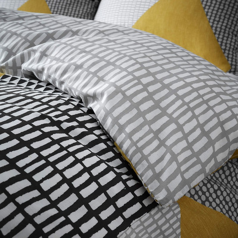 Catherine Lansfield Larsson Geo 135 x 200 cm Duvet Cover