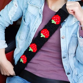 HZYZW Universal Automotive Seat Belt Cover Pad, Cute Strawberry Car Accessories for Women, Shoulder Pads Cushions, Granny Square Yarn Crochet Accessories 2 PCS (Black-red Strawberry)