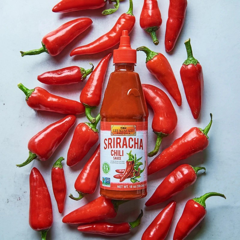 Lee Kum Kee Sriracha Chili Dipping Sauce No Preservatives Non-GMO