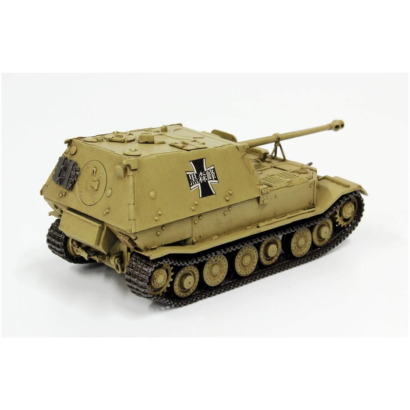 PLATZ GP72-27 Girls und Panzer Heavy Tank Destroyer Elephant Kuromori