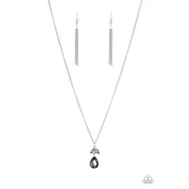 Paparazzi "Nice To Meet You" Silver Daintly Necklace Hematite Rhinestones New