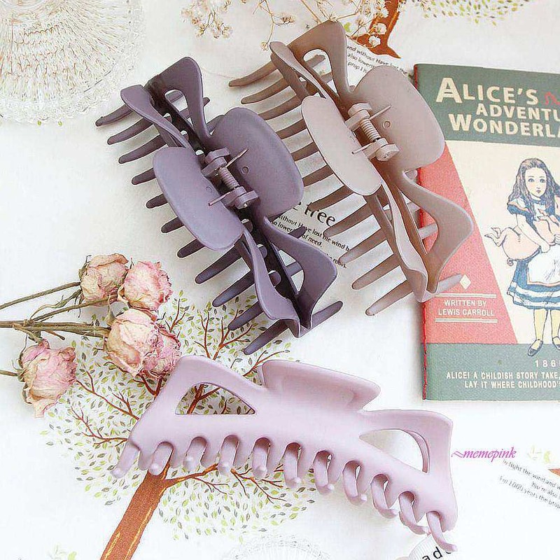 핑크미K Hyori's Large Matte Color Hair Claw Clip 10